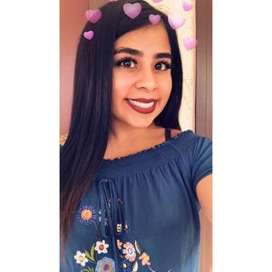 Meet your Posher, Karla